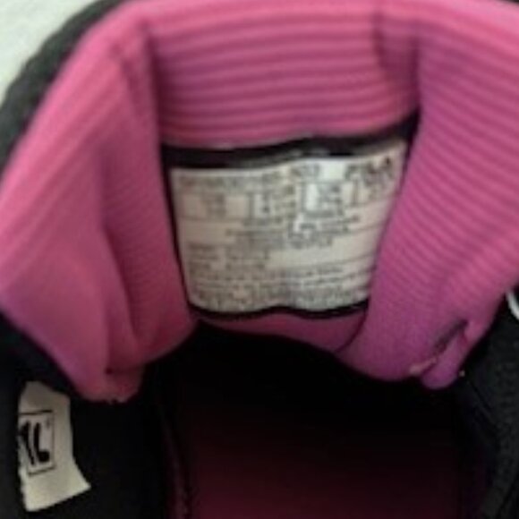 Fila Cool Max memory foam running shoes in black and magenta NWT Size 9 - Picture 6 of 8